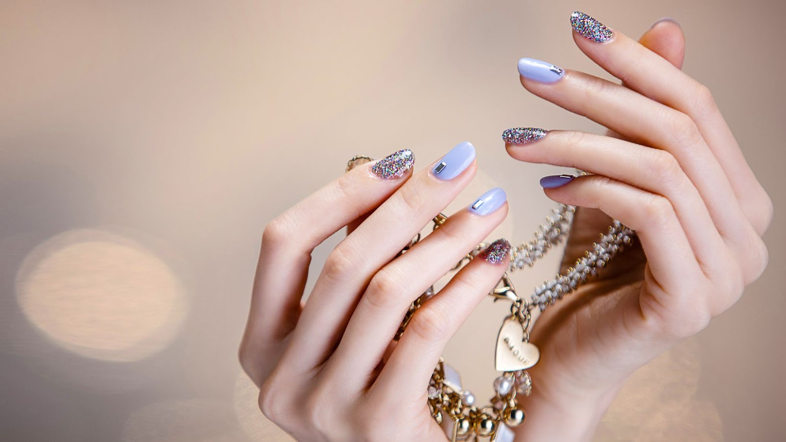 The Fascinating World of Uñas Aesthetic Designs & Accessories